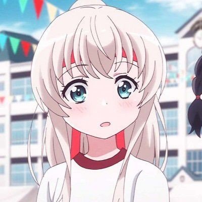 陈伟霆陪儿子打疫苗